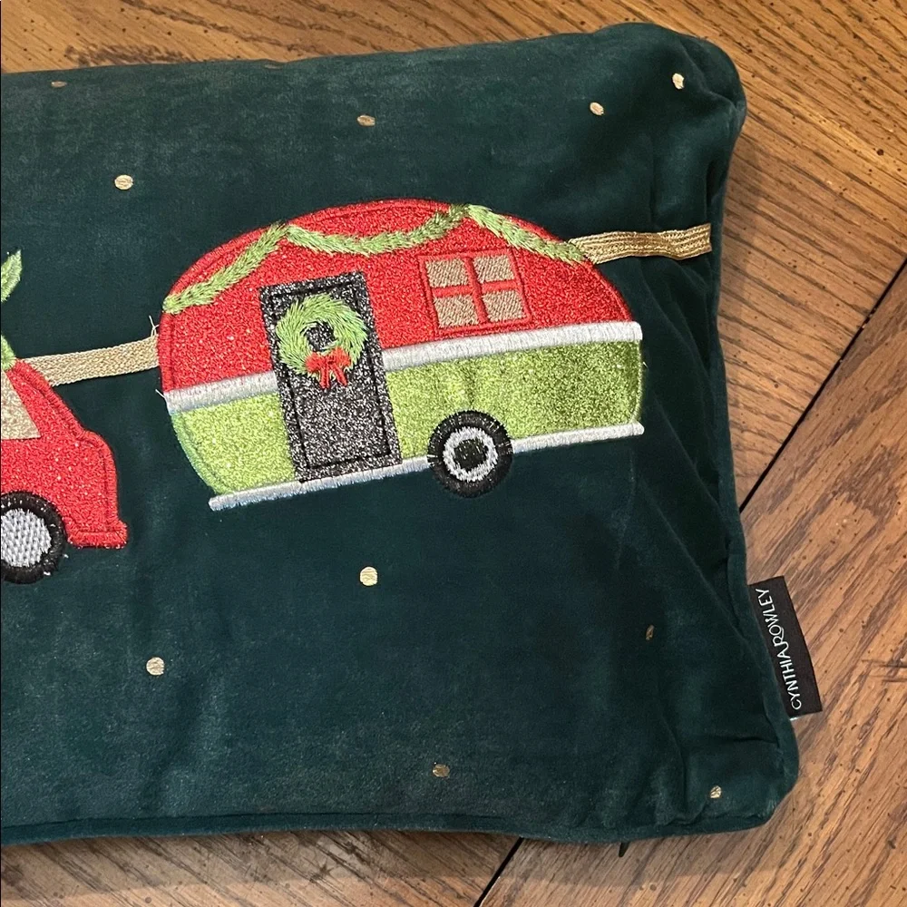 Cynthia Rowley Christmas Vacation velvet glamping pillow‎